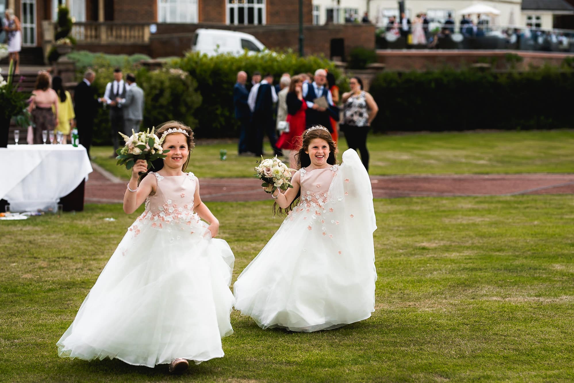 Flowers girls running