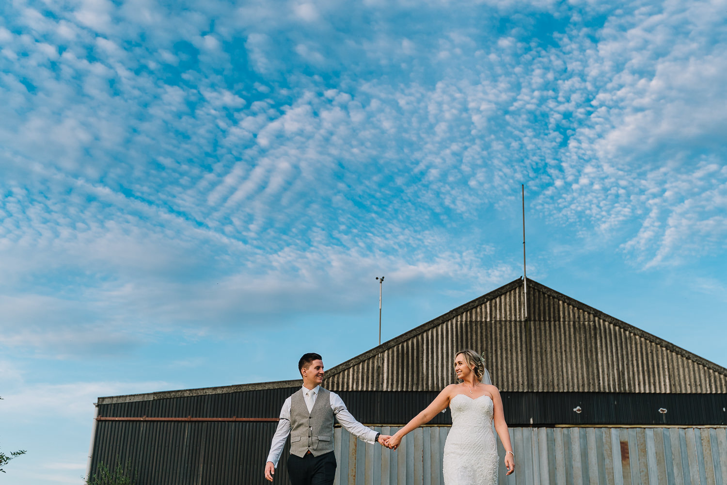 couples photos at Beeston manor