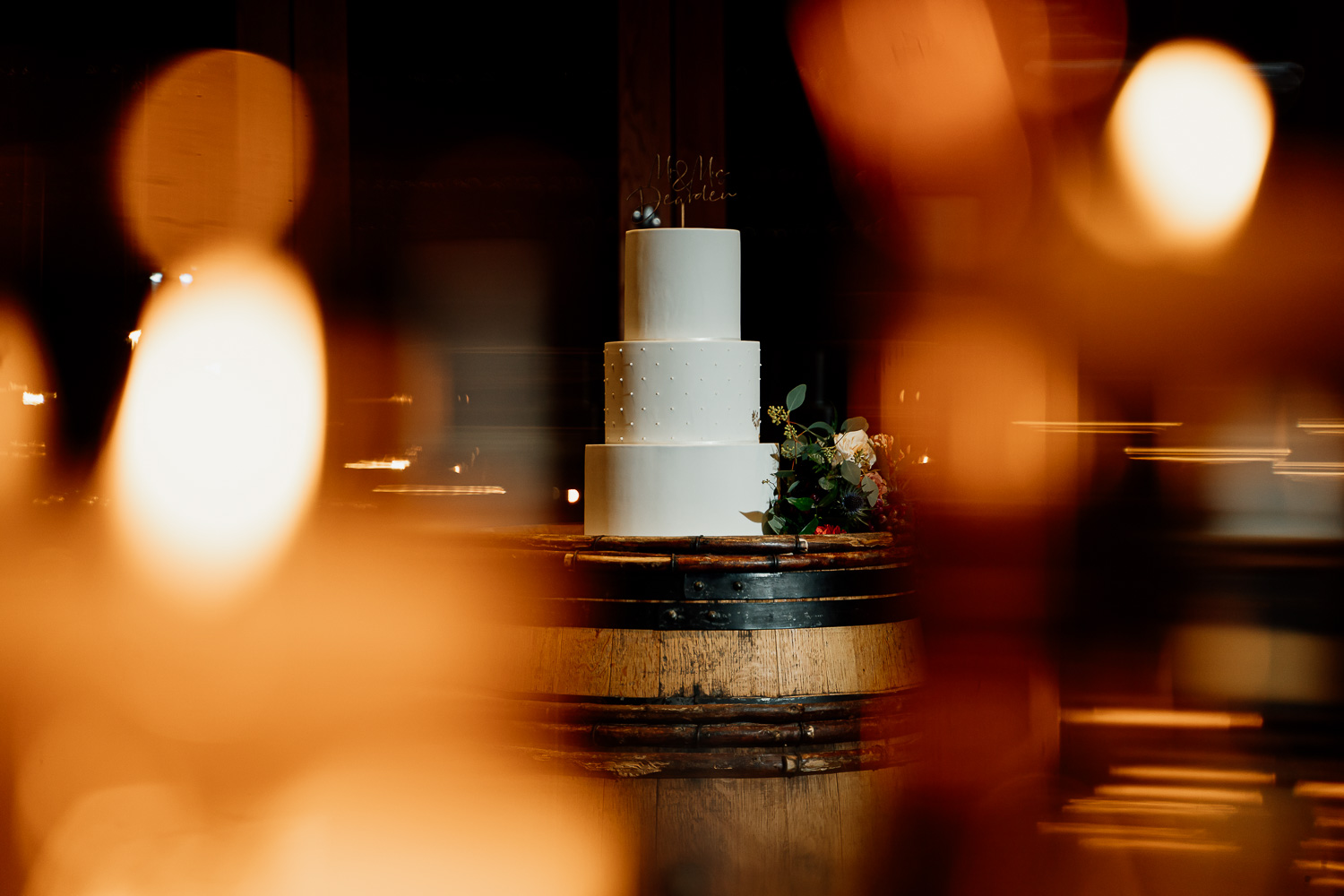 Photo of the wedding cake