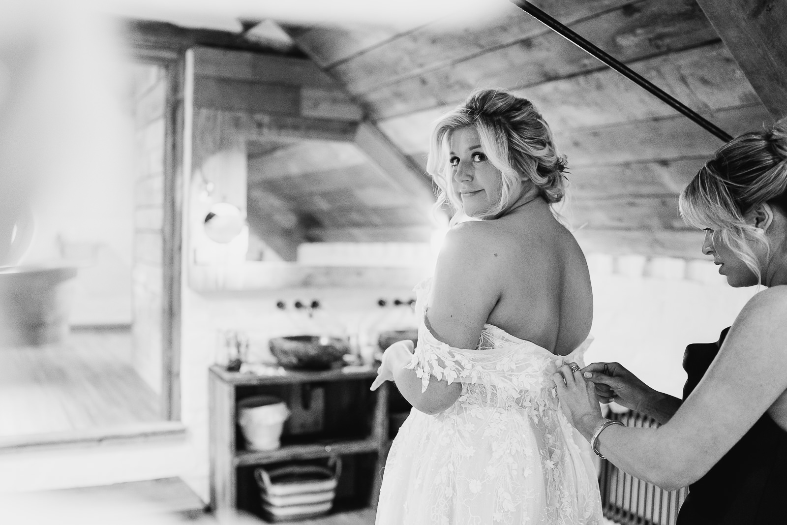 Grange Barn Wedding Photos 4 Grange Barn 7