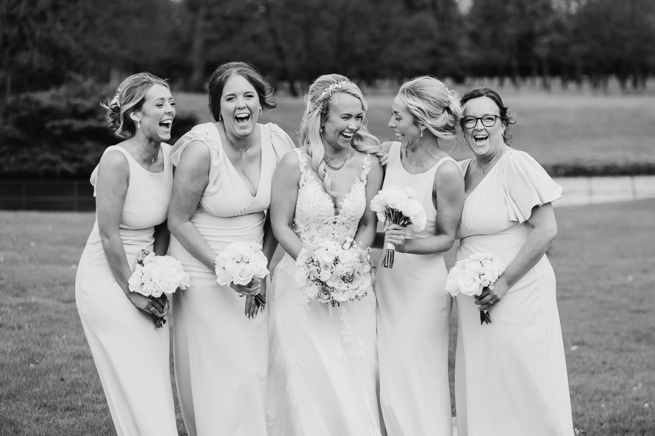 Essential Wedding Group Photos List That Will Not Bore You To Tears 7 Merrydale Manor 39